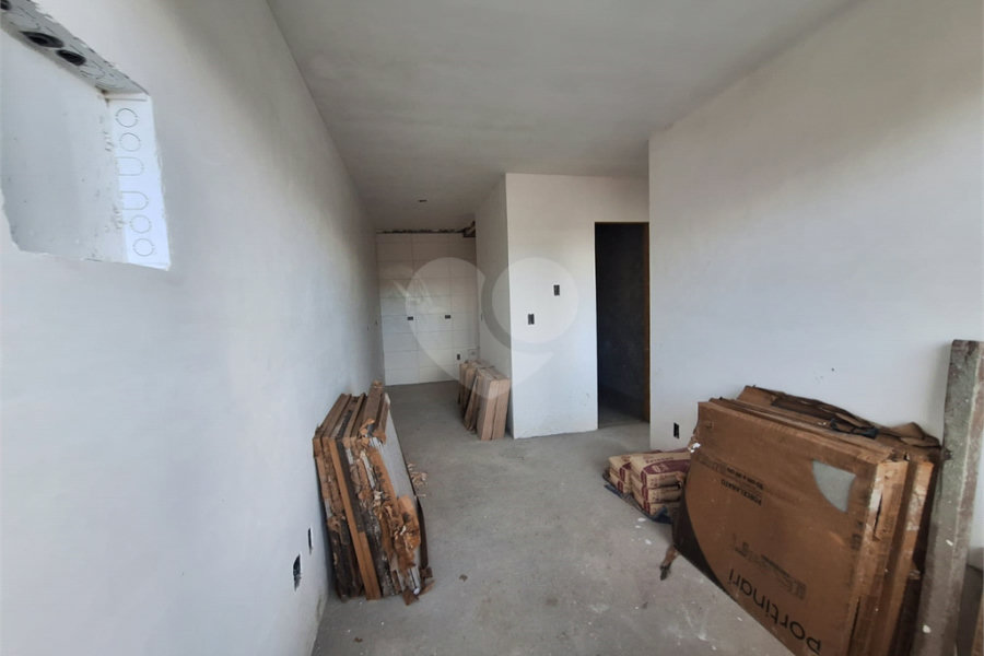 Casa à venda com 2 quartos no condomínio Ângelo Calandrino, São Paulo - SP