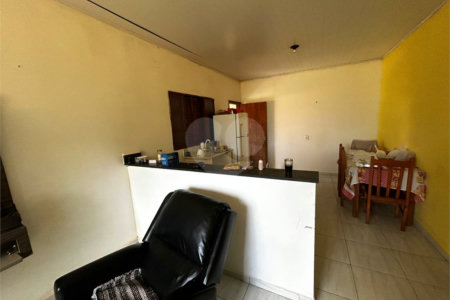 Sítio à venda com 2 quartos em Área Rural de Varginha, Itapetininga, SP