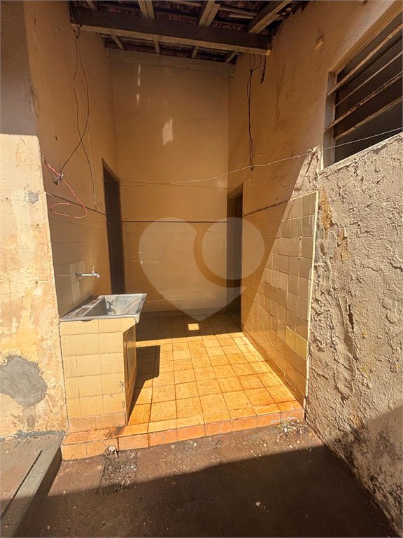 Casa Térrea à venda com 3 quartos em Campos Elíseos, Ribeirão Preto, SP