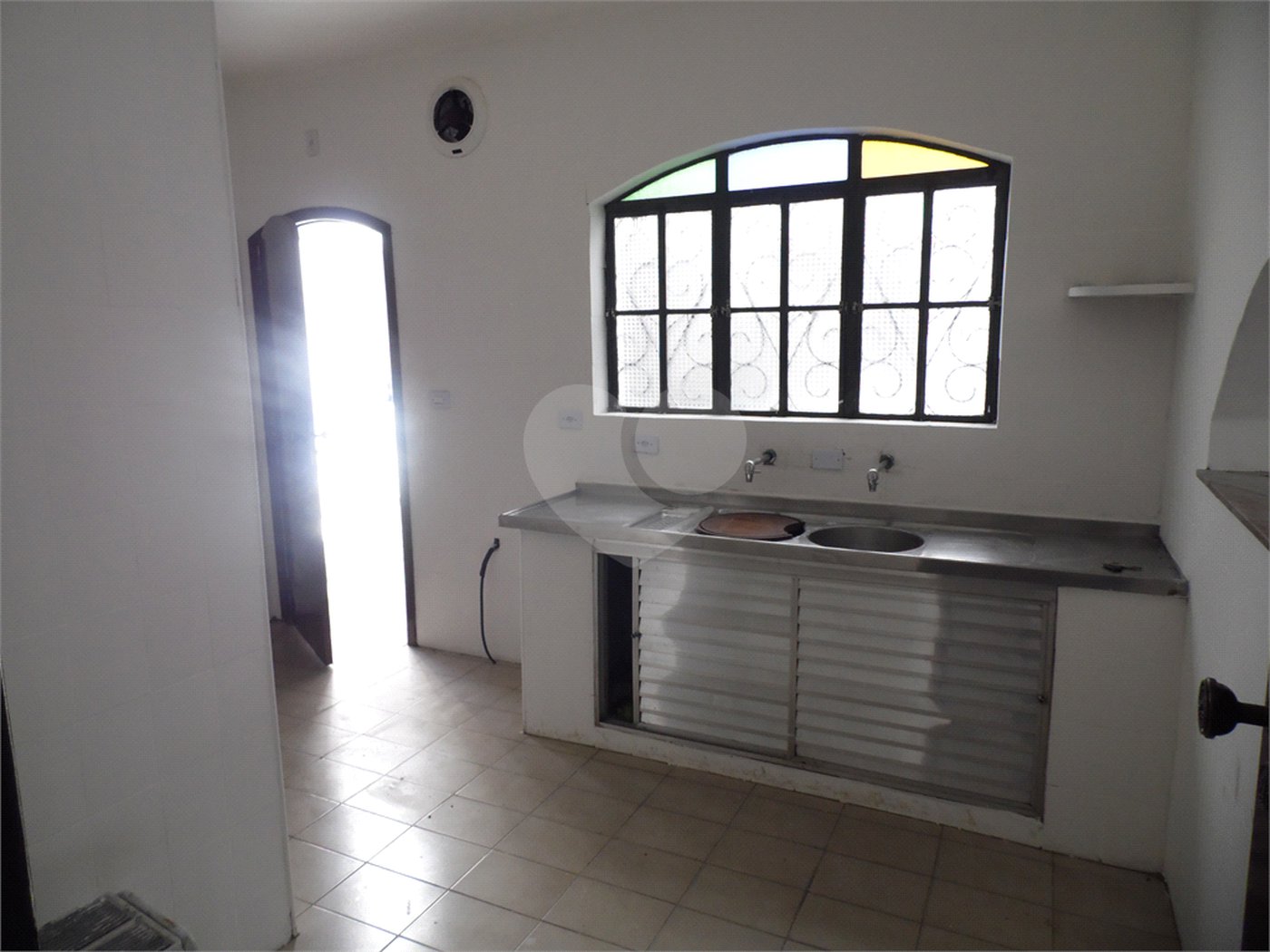 Casa à venda com 5 quartos, sendo 3 suítes, em Vila São Francisco, São Paulo, SP