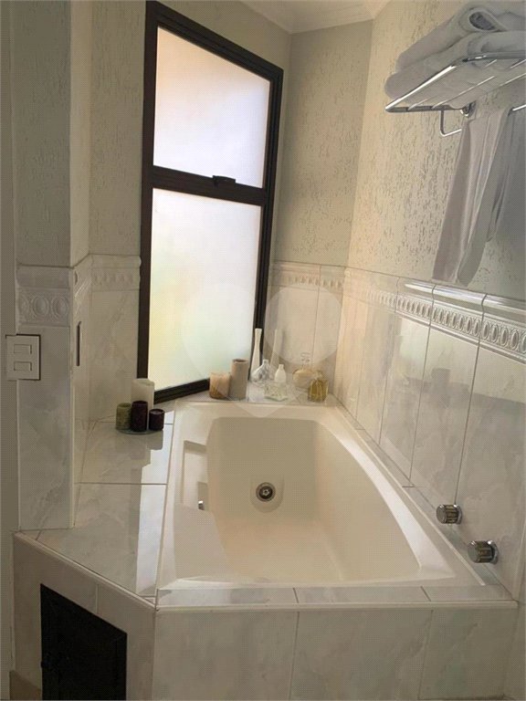 Apartamento à venda com 4 suítes em Santana, São Paulo, SP