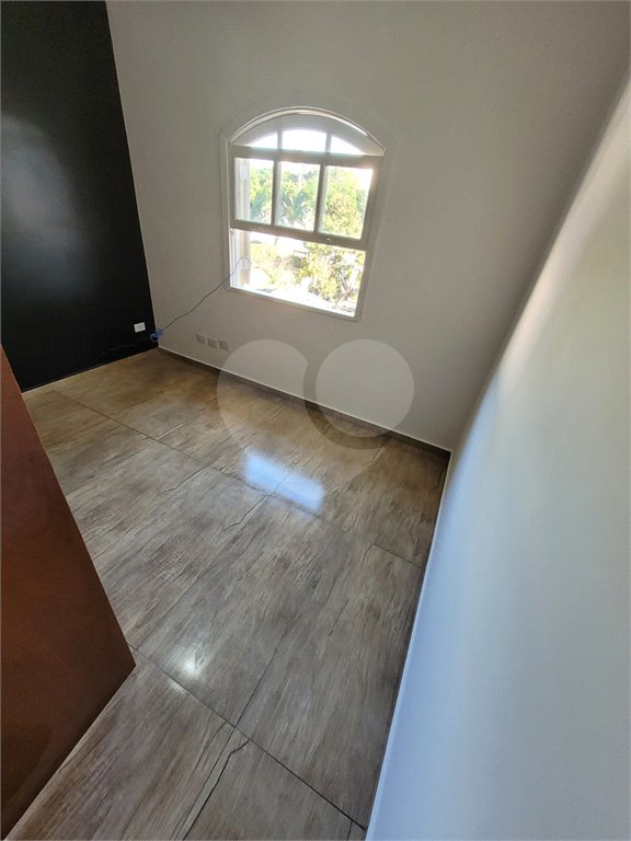 Casa à venda com 3 quartos, sendo 1 suíte, em Jardim Umuarama, São Paulo, SP