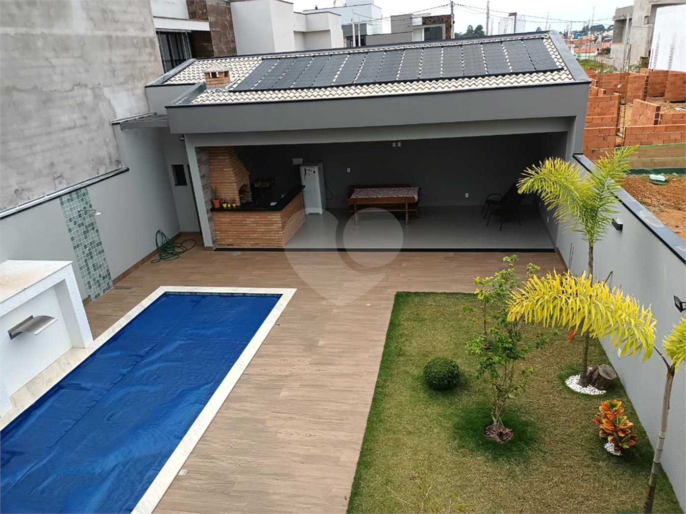 Casa à venda com 3 quartos, sendo 1 suíte, no condomínio Jardins Di Roma Piazza Venezia, Indaiatuba - SP