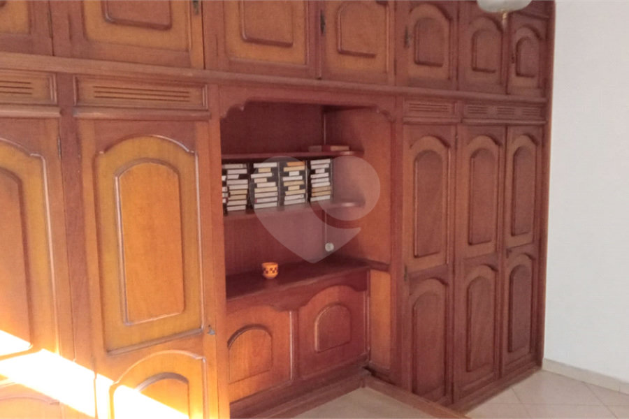Sobrado à venda com 4 quartos, sendo 1 suíte, em Vila Rosália, Guarulhos, SP