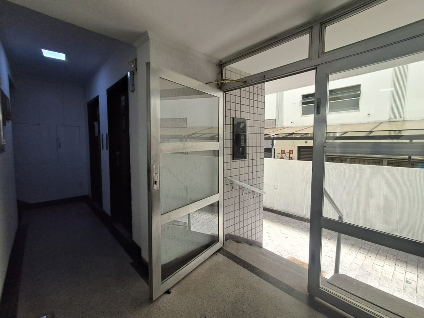 Kitnet à venda, 45 m² por R$ 318.000,00 - Gonzaga - Santos/SP