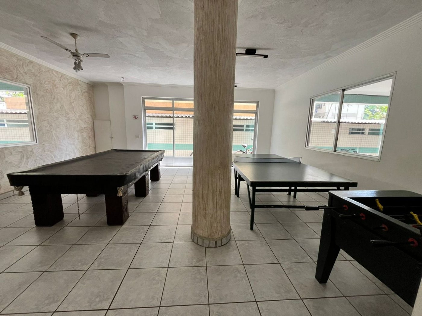 Apartamento à venda, 77 m² por R$ 480.000,00 - Jardim Las Palmas - Guarujá/SP