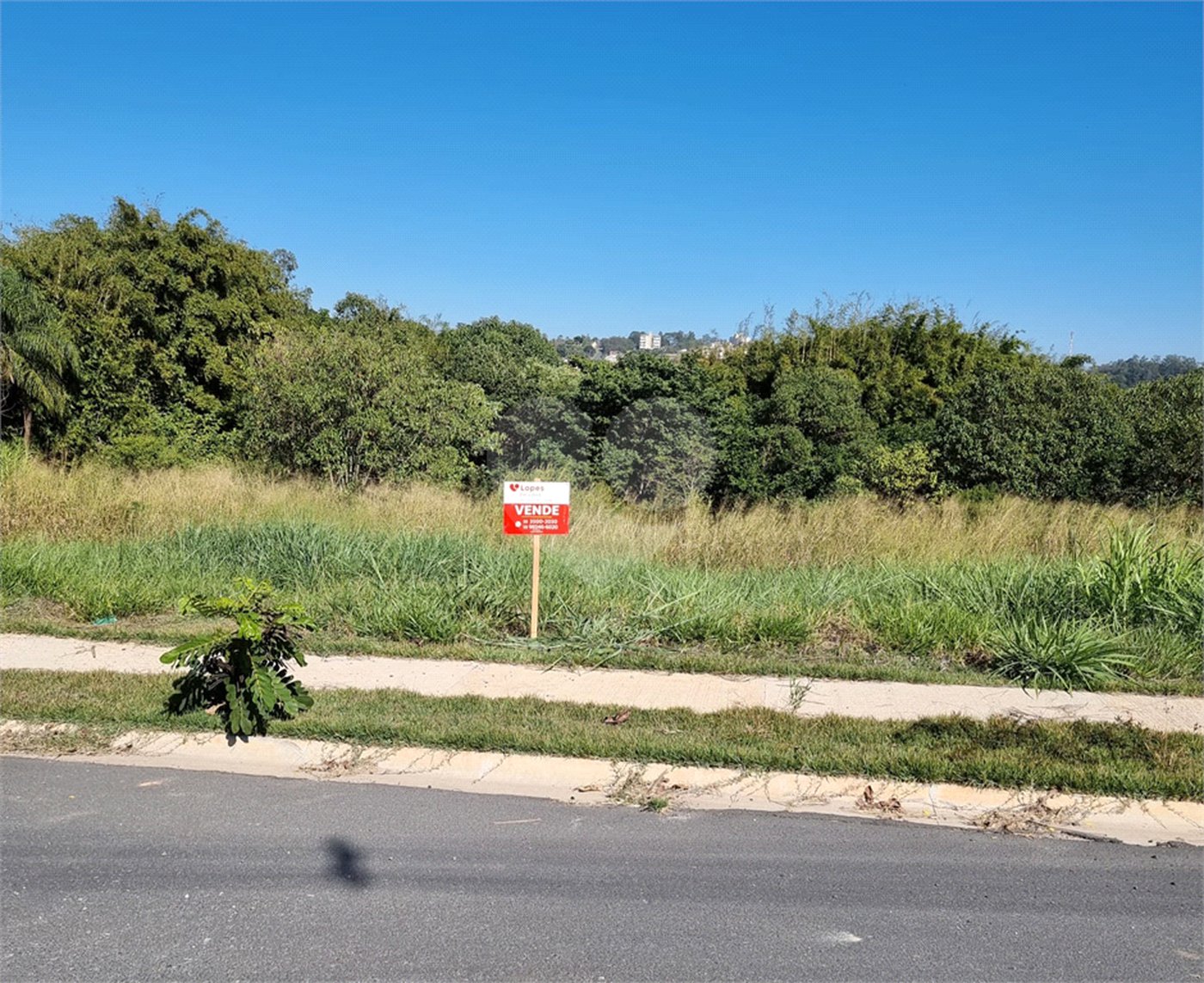 Terreno à venda no condomínio Residencial São João, Vinhedo - SP