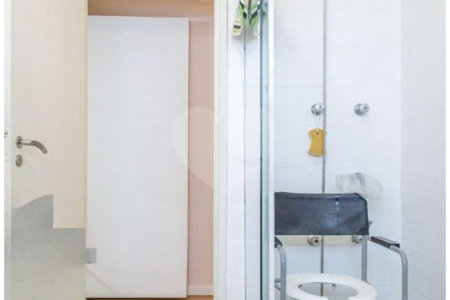 Apartamento com 3 quartos (1 suíte) à venda no Jardim Paulista