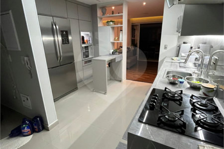 Apartamento à venda com 3 suítes em Vila Andrade, São Paulo, SP