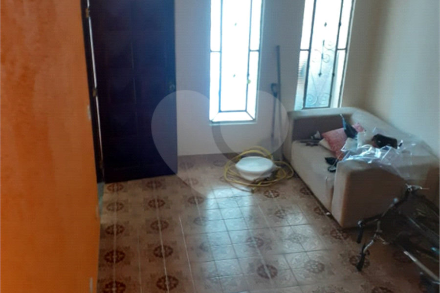 Sobrado à venda com 6 quartos, sendo 1 suíte,  em Jardim Las Vegas, Guarulhos, SP