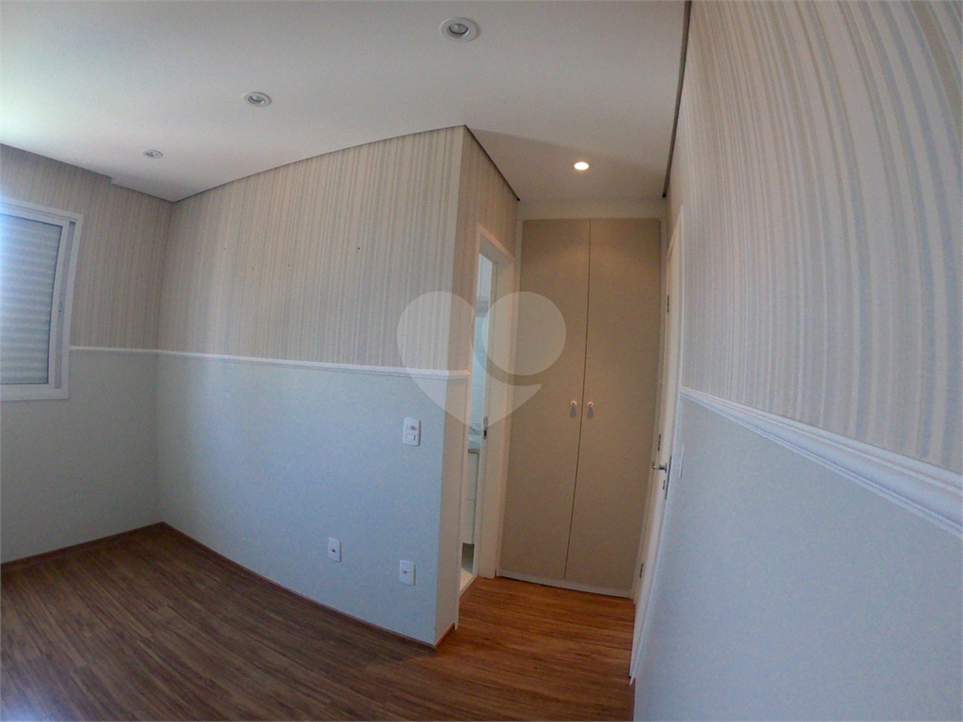 Apartamento à venda com 2 suítes em Vila Todos Os Santos, Indaiatuba, SP