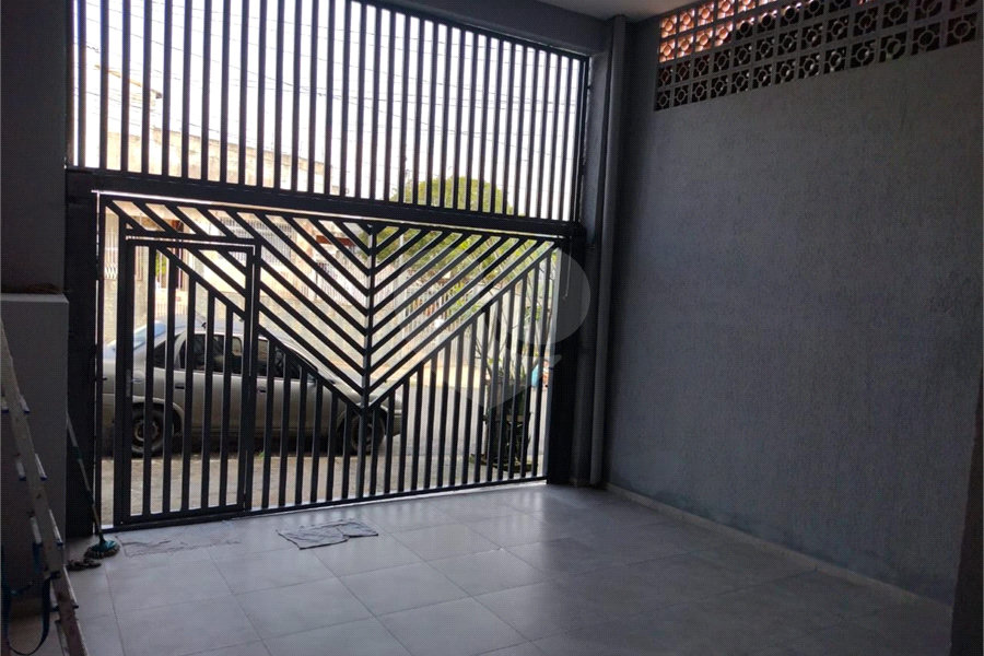 Sobrado à venda com 3 quartos, sendo 1 suíte, em Jaraguá, São Paulo, SP