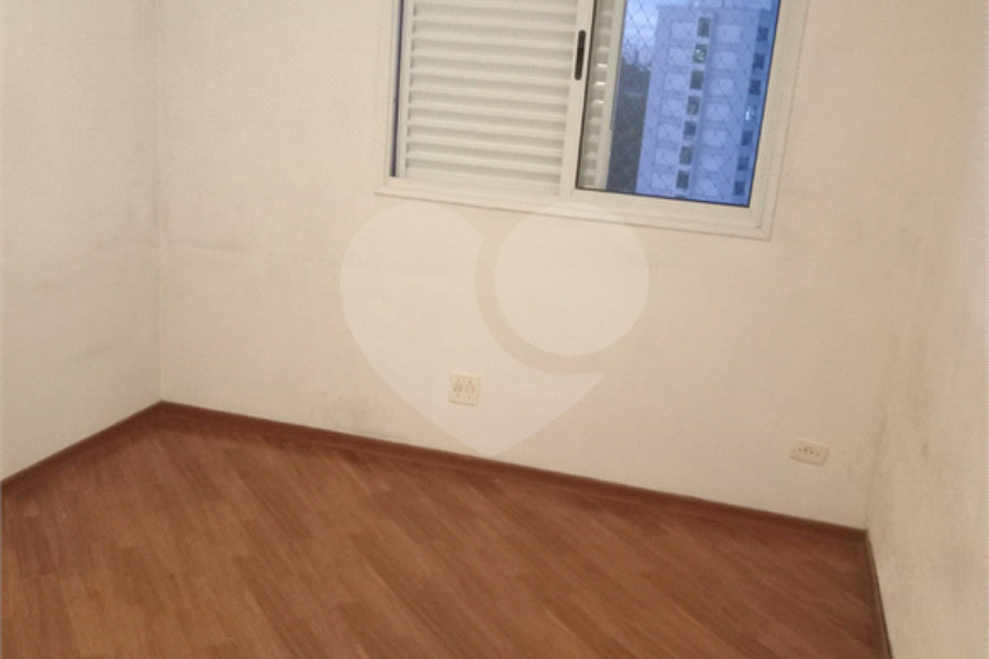 Apartamento à venda com 3 quartos, sendo 1 suíte, em Morumbi, São Paulo, SP