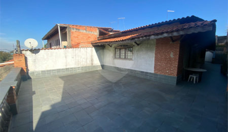 Casa Térrea à venda com 2 quartos, sendo 1 suíte, em Jardim Fonte Áurea, Poá, SP
