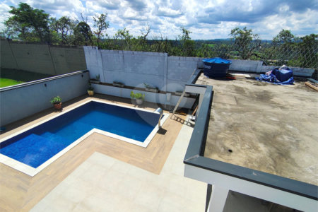 Casa à venda com 5 quartos, sendo 2 suítes, no condomínio Terras de Jundiaí, Jundiaí - SP