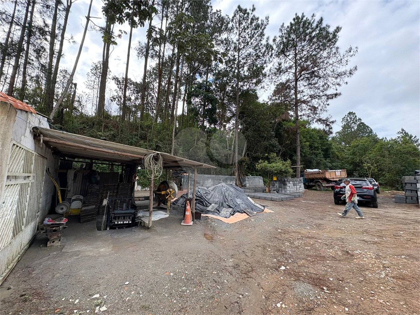 Terreno à venda em Fazenda Aya, Suzano, SP