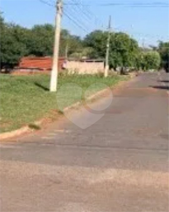Terreno à venda no Centro, Jardim, MS