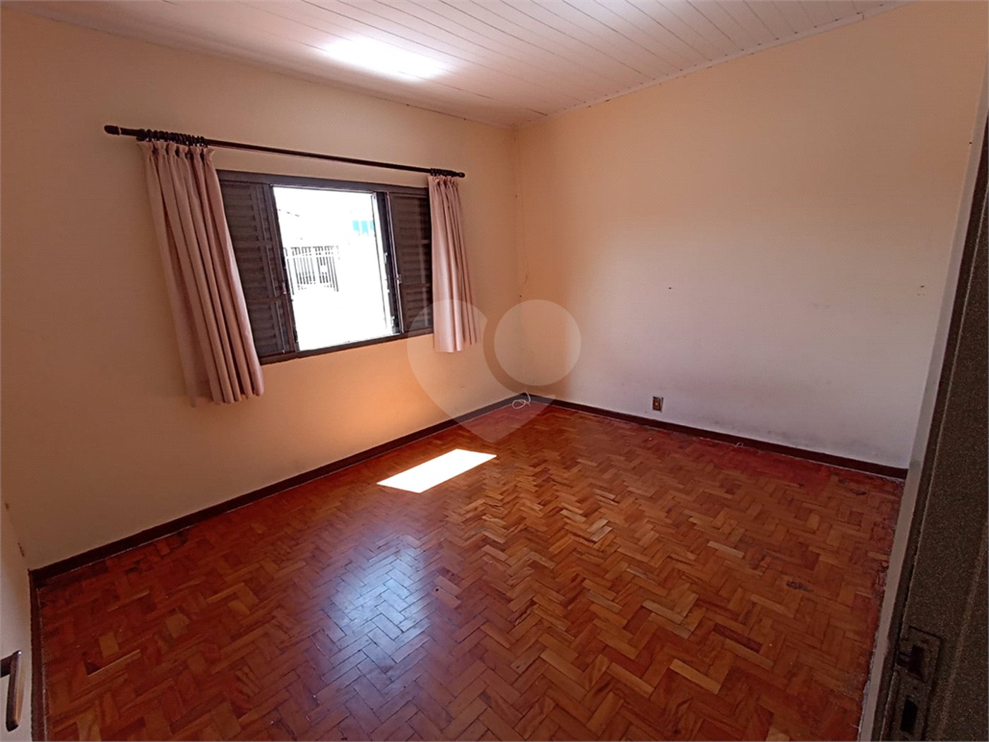 Casa à venda com 2 quartos no Centro, Itapetininga, SP