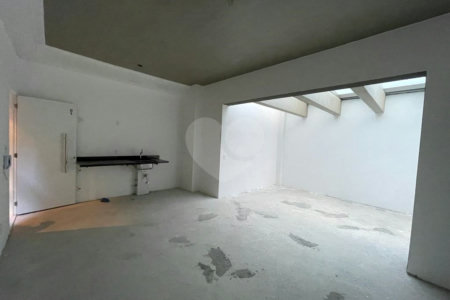 Apartamento à venda com 1 suíte em Vila Nova Conceição, São Paulo, SP
