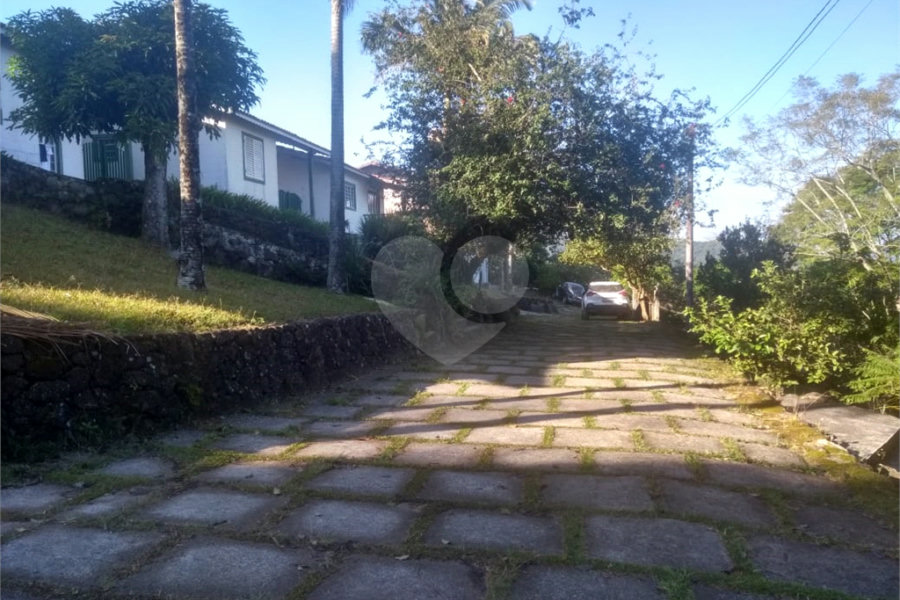 Chácara à venda com 4 quartos em Mato Dentro, Mairiporã, SP