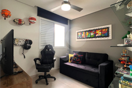 Apartamento à venda com 3 quartos, sendo 1 suíte,  em Vila Suissa, Mogi das Cruzes, SP