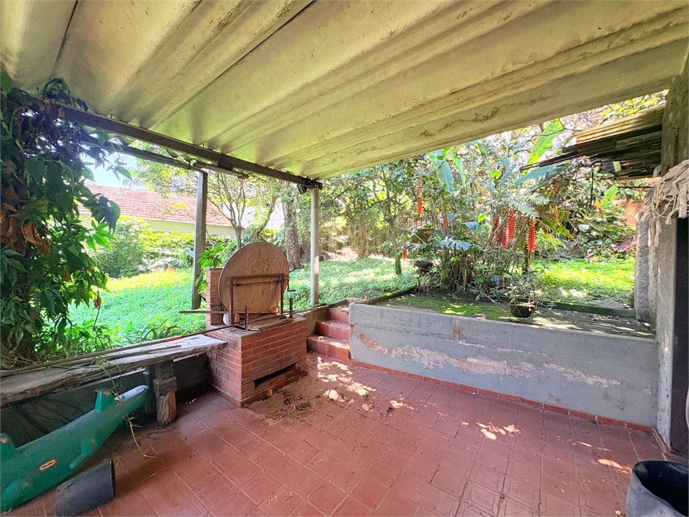 Casa Térrea à venda com 3 quartos, sendo 1 suíte, em Jardim Floresta, São Paulo, SP