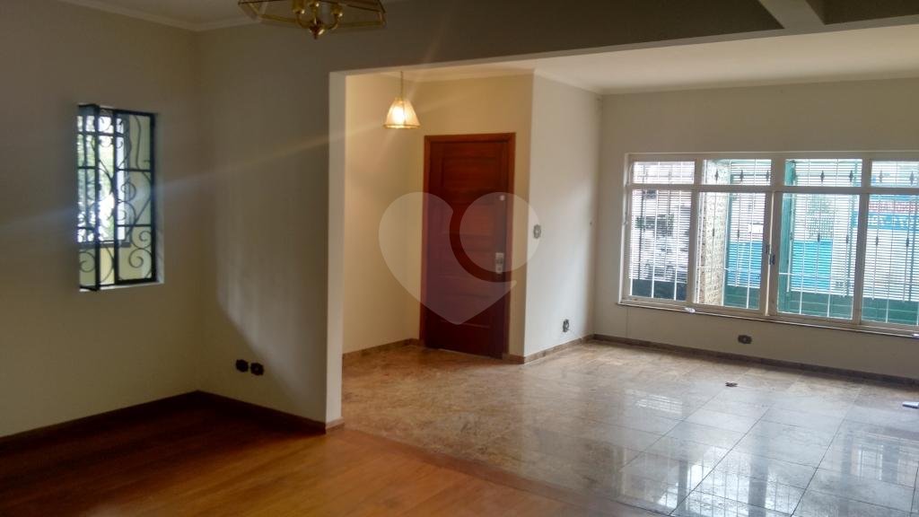 Casa Térrea à venda com 3 quartos, sendo 1 suíte, em Parada Inglesa, São Paulo, SP
