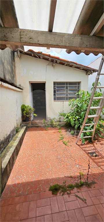 Casa à venda com 2 quartos no Centro, Salto, SP