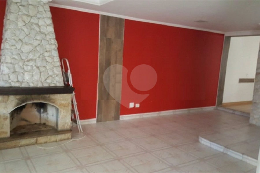 Casa Térrea à venda com 4 quartos, sendo 1 suíte, em Vila Medeiros, São Paulo, SP