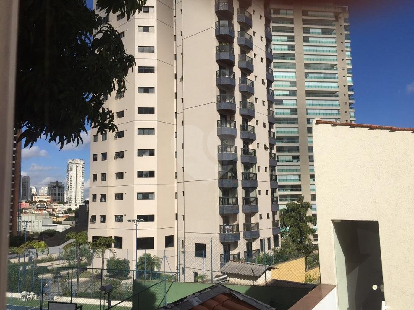 Casa à venda com 3 quartos, sendo 1 suíte, em Santana, São Paulo, SP