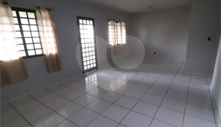 Sobrado à venda com 5 quartos, sendo 4 suítes,  em Cidade Vista Verde, São José dos Campos, SP