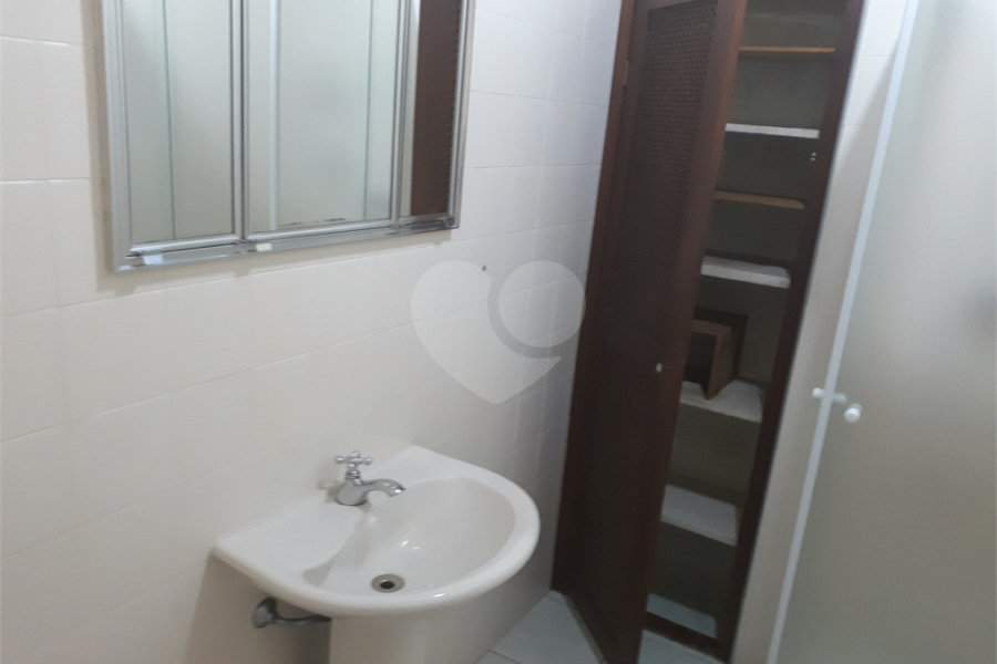 Sobrado para alugar com 2 quartos, sendo 1 suíte,  em Água Fria, São Paulo, SP