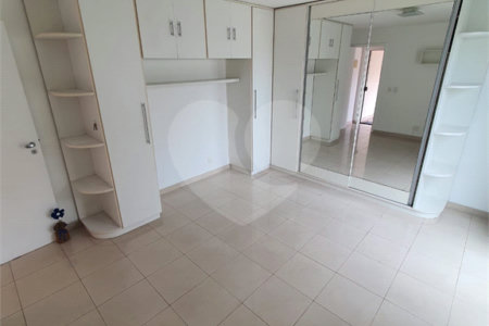 Cobertura à venda com 3 quartos, sendo 2 suítes, em Tijuca, Rio de Janeiro, RJ