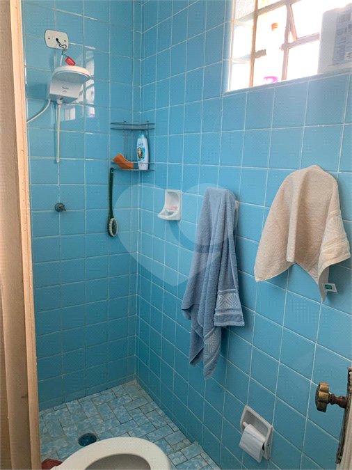 Casa à venda ou para alugar com 6 quartos, sendo 2 suítes, em Parque São George, Cotia, SP