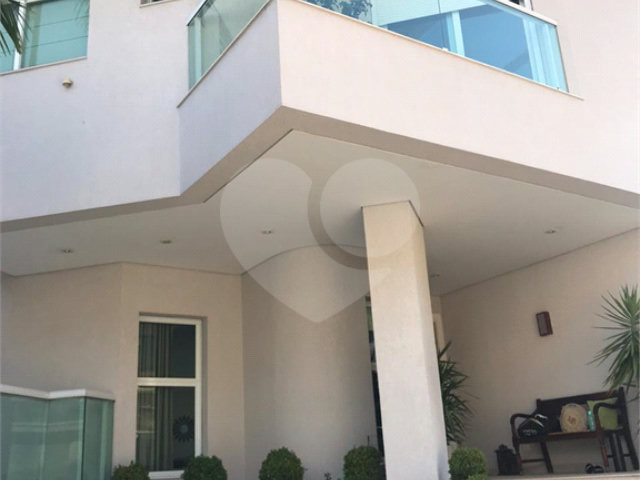 Casa à venda com 5 suítes em Santana, São Paulo, SP