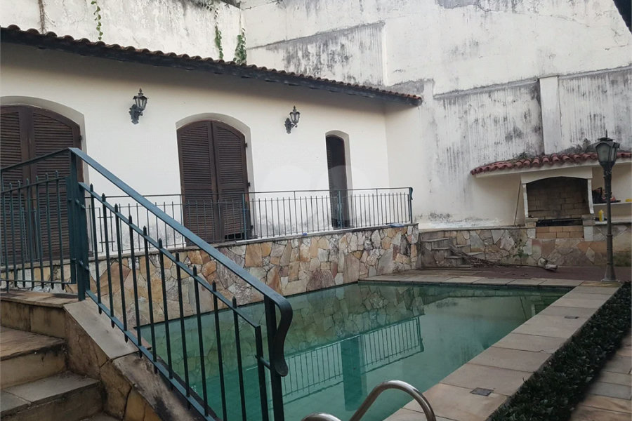 Sobrado à venda com 3 quartos, sendo 1 suíte, em Tremembé, São Paulo, SP