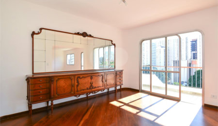 Apartamento à venda com 4 quartos, sendo 2 suítes,  em Brooklin Paulista, São Paulo, SP