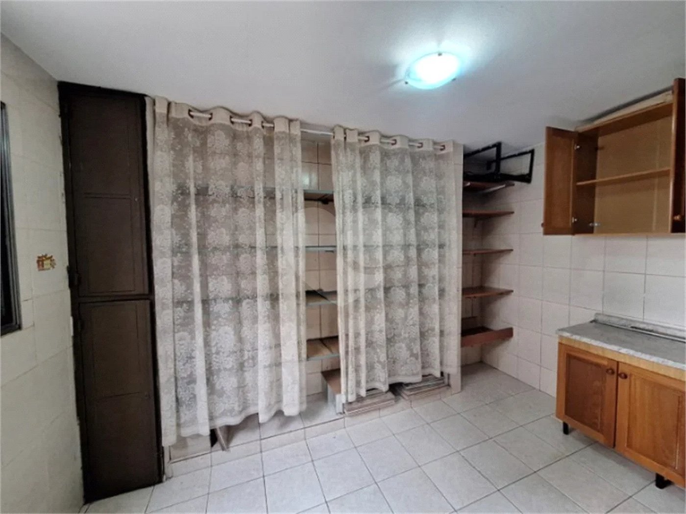 Sobrado com 2 dormitórios com 2 vagas de garagem