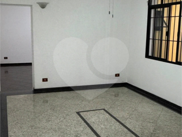 Sobrado à venda com 2 quartos, sendo 1 suíte,  em Vila Prudente, São Paulo, SP