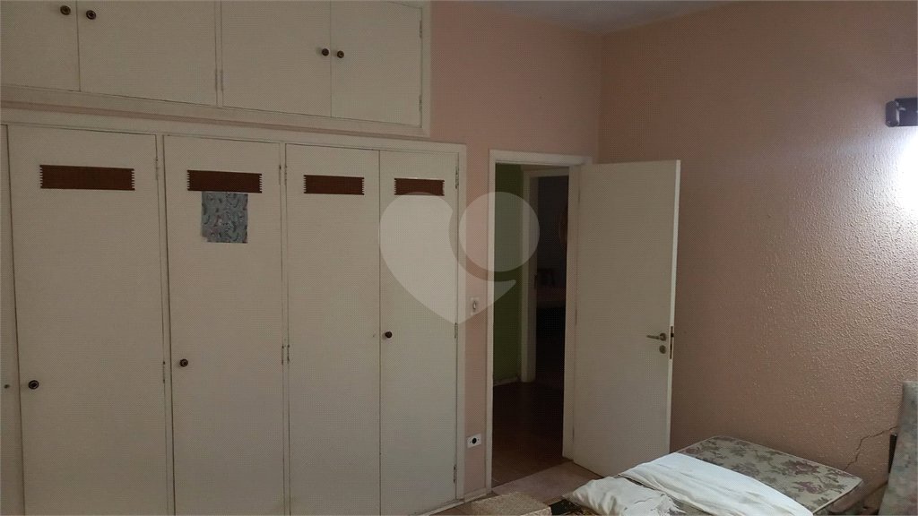 Casa à venda ou para alugar com 4 quartos, sendo 1 suíte, no Centro, Vinhedo, SP