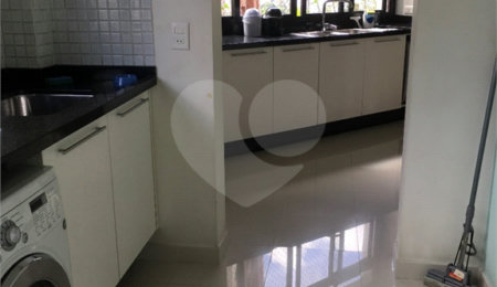 Apartamento à venda com 3 suítes em Vila Gomes Cardim, São Paulo, SP