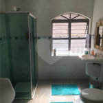 Casa à venda ou para alugar com 3 quartos, sendo 1 suíte, em Estação, São Roque, SP