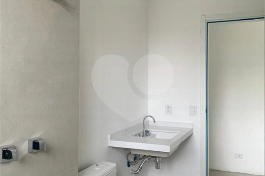 Apartamento à venda com 2 suítes em Alto de Pinheiros, São Paulo, SP