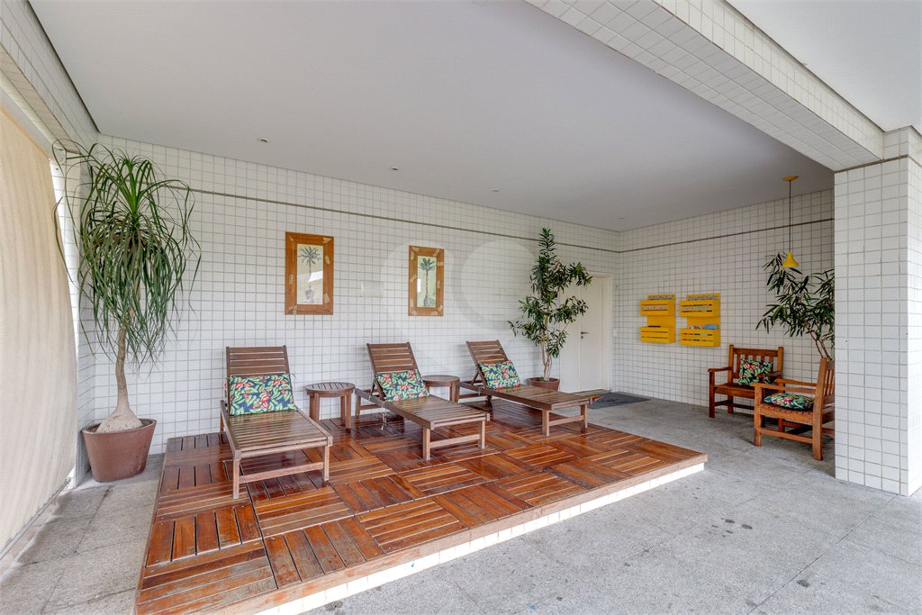 Apartamento à venda com 2 suítes em Jurubatuba, São Paulo, SP