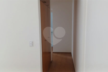 Apartamento à venda com 2 quartos em Brooklin, São Paulo, SP