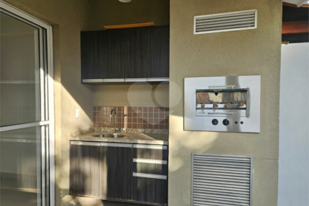 Casa à venda com 2 quartos, sendo 1 suíte, no condomínio Vitória Park, Suzano - SP
