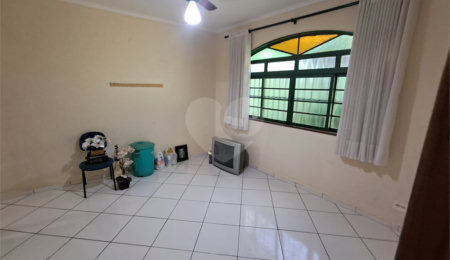 Casa à venda com 2 quartos em Sumarezinho, Ribeirão Preto, SP