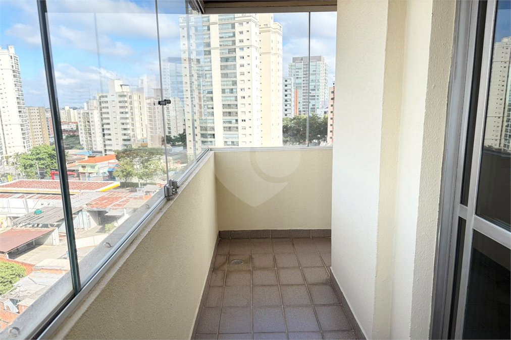 Apartamento à venda com 3 quartos, sendo 1 suíte, em Vila Paulista, São Paulo, SP