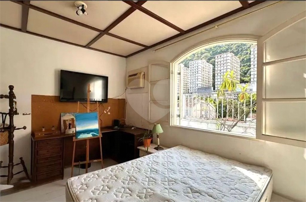 Cobertura à venda com 4 quartos, sendo 1 suíte,  em Copacabana, Rio de Janeiro, RJ