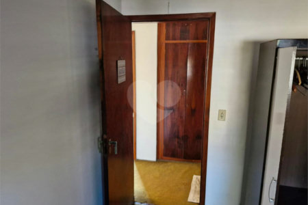 Casa à venda com 4 quartos, sendo 1 suíte, em Jardim Consórcio, São Paulo, SP